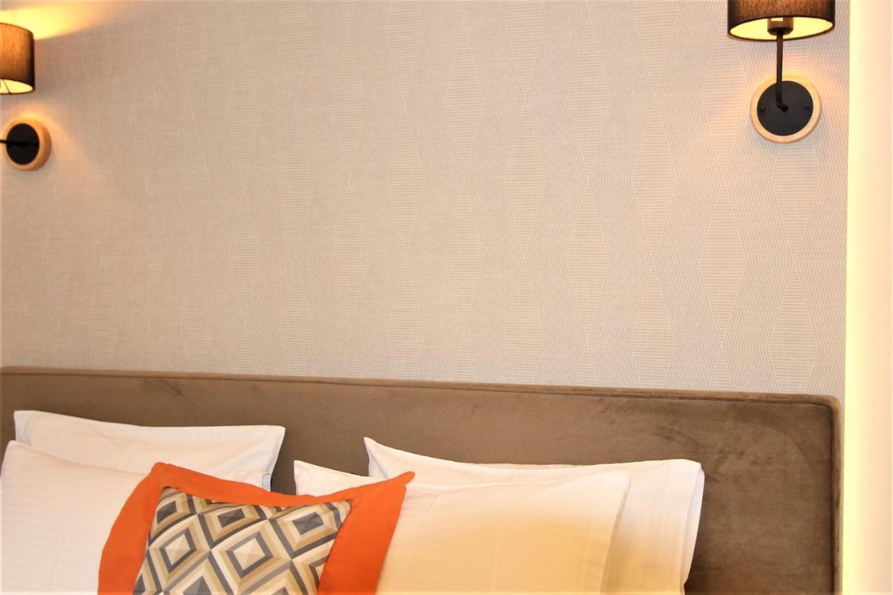 אתונה Aiolos Apartments Ermou 64 2Nd Floor Suites מראה חיצוני תמונה