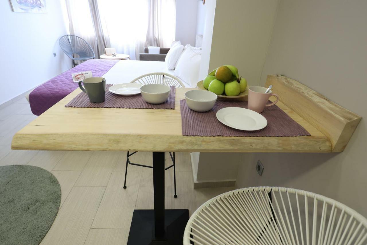 אתונה Aiolos Apartments Ermou 64 2Nd Floor Suites מראה חיצוני תמונה
